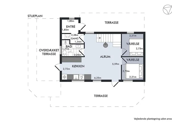 Beautiful And Well-maintained Two-level With Several Terraces And Lovely Sea Views Close To The Beach, Forest And The Charming Harbour Ebeltoft